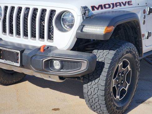 Used 2021 Jeep Gladiator Mojave image 9