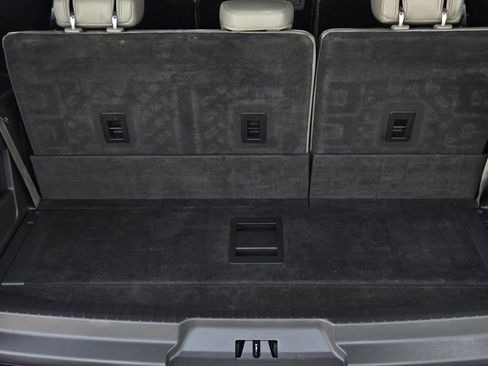 Used 2018 Ford Expedition Limited w/ Equipment Group 301A image 11