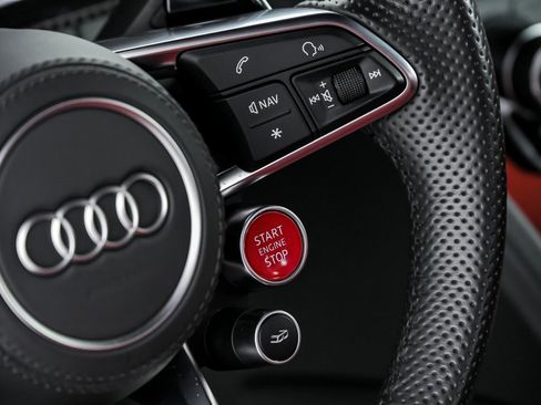 Used 2021 Audi R8 V10 performance image 29