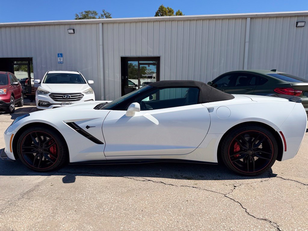 Used 2014 Chevrolet Corvette Stingray Convertible w/ 3LT Preferred Equipment Group RWD image 2