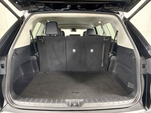 Used 2024 Toyota Grand Highlander AWD image 18