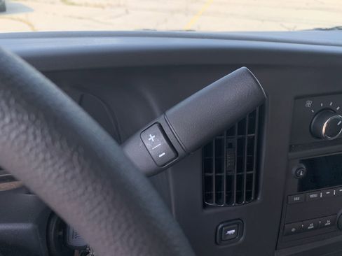 New 2025 GMC Savana 3500 1WT w/ Power Convenience Package image 41