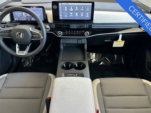 Certified 2025 Honda Prologue EX image 14