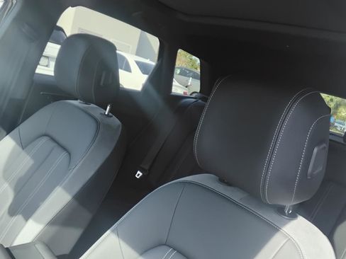 Certified 2025 Audi Q4 e-tron Premium w/ Convenience Package image 19