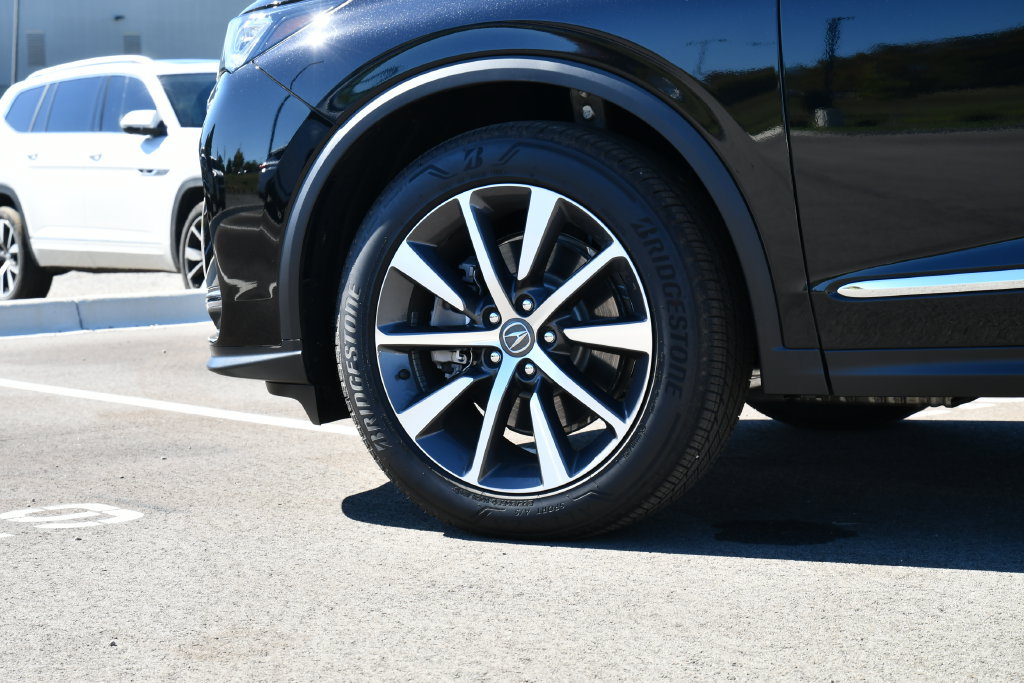 Used 2026 Acura MDX w/ Technology Package AWD/4WD image 17