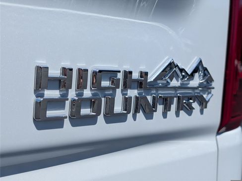New 2026 Chevrolet Silverado 1500 High Country AWD/4WD image 37