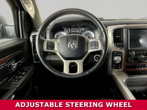 Used 2018 RAM 1500 Laramie w/ Convenience Group AWD/4WD image 8