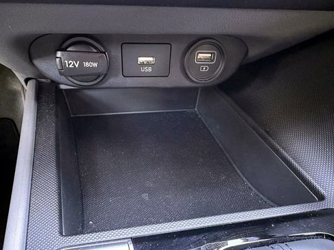 Used 2023 Hyundai Elantra SEL w/ Cargo Package FWD image 25