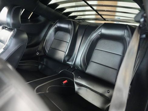 Used 2021 Ford Mustang Shelby GT500 w/ Technology Package image 13