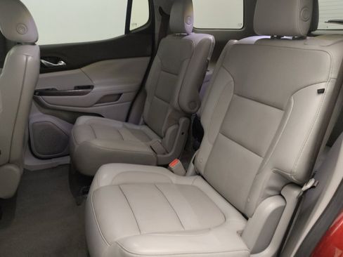 Used 2019 GMC Acadia SLT image 18