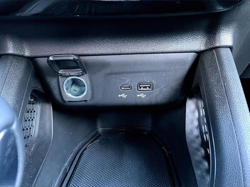 Used 2024 Chevrolet TrailBlazer RS w/ Driver Confidence Package image 12