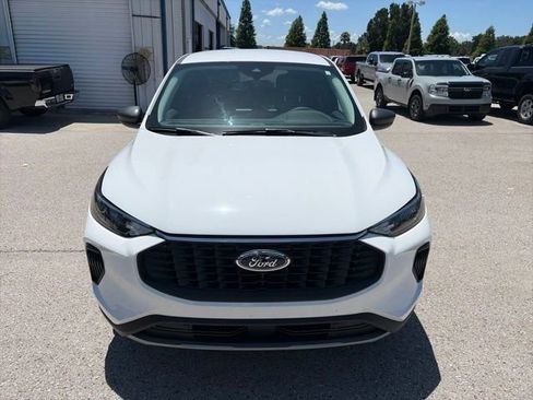 Used 2025 Ford Escape Active w/ Tech Pack #1 FWD image 2
