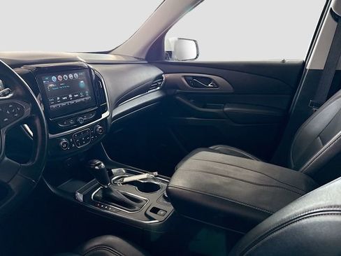 Used 2018 Chevrolet Traverse LT image 26