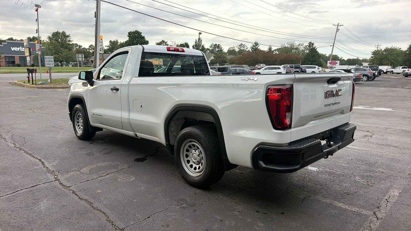 Used 2019 GMC Sierra 1500 4x4 Regular Cab image 5