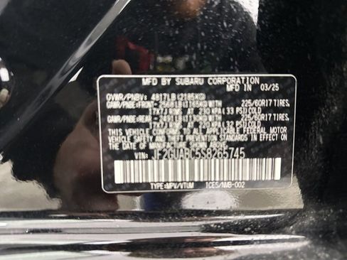 Used 2025 Subaru Crosstrek 2.0i image 30