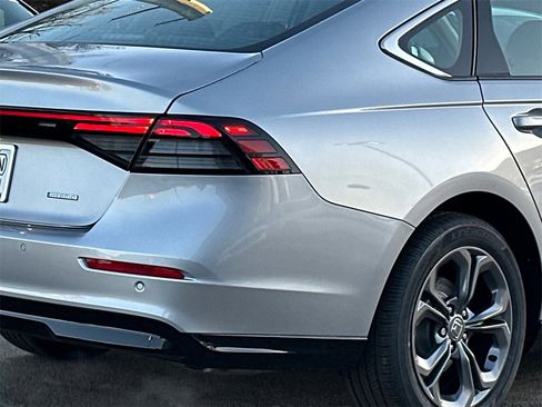New 2025 Honda Accord EX-L image 6