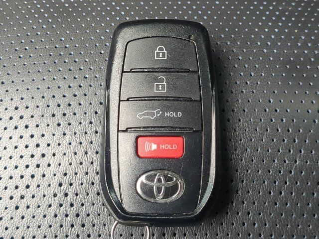 Used 2024 Toyota Sequoia Platinum AWD/4WD image 38
