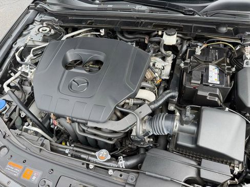 Used 2023 MAZDA MAZDA3 s FWD image 12