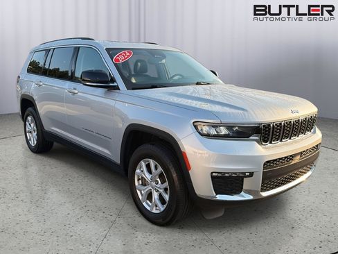 Used 2024 Jeep Grand Cherokee L Limited AWD/4WD image 8