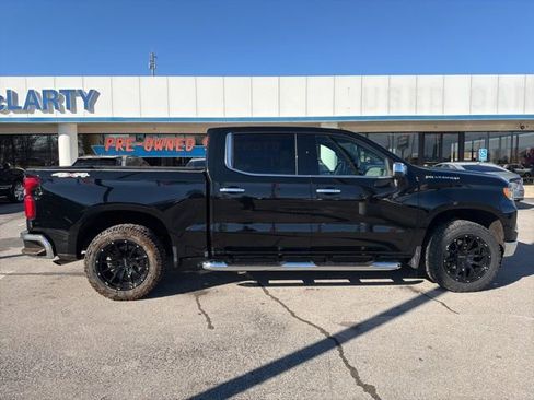 Used 2024 Chevrolet Silverado 1500 LTZ w/ LTZ Convenience Package II image 3