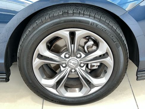 Used 2024 Honda Accord EX image 12