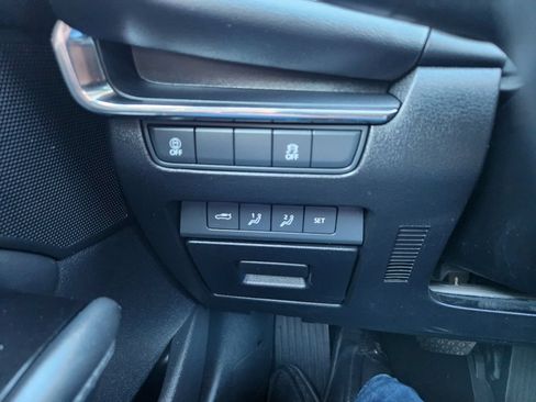 Used 2022 MAZDA MAZDA3 s FWD image 23