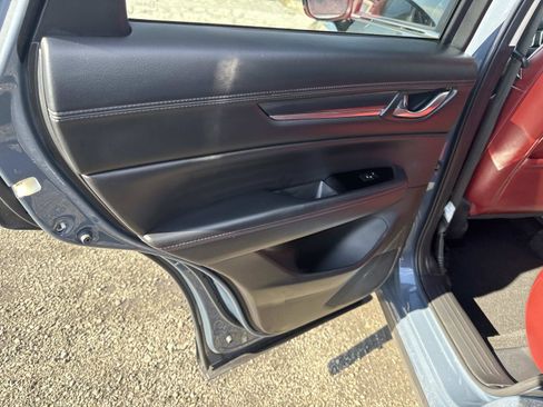 Used 2021 MAZDA CX-5 Carbon Edition image 17