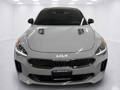 Used 2023 Kia Stinger GT2 AWD/4WD image 9