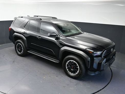 Used 2025 Toyota 4Runner TRD Off-Road AWD/4WD image 26