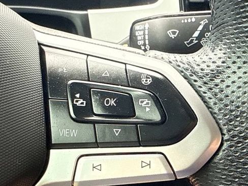 Used 2021 Volkswagen Atlas Cross Sport SEL Premium R-Line AWD/4WD image 25