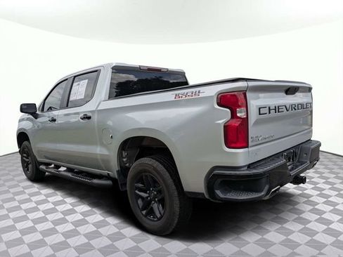 Used 2019 Chevrolet Silverado 1500 LT Trail Boss w/ Convenience Package AWD/4WD image 6