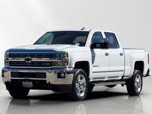 Used 2016 Chevrolet Silverado 2500 LTZ w/ Duramax Plus Package image 7