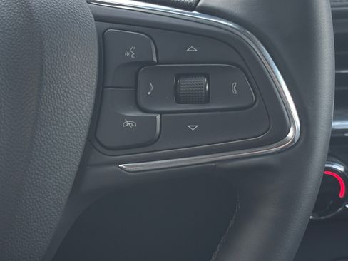 Used 2026 Buick Encore GX Sport Touring w/ Advanced Technology Package image 13