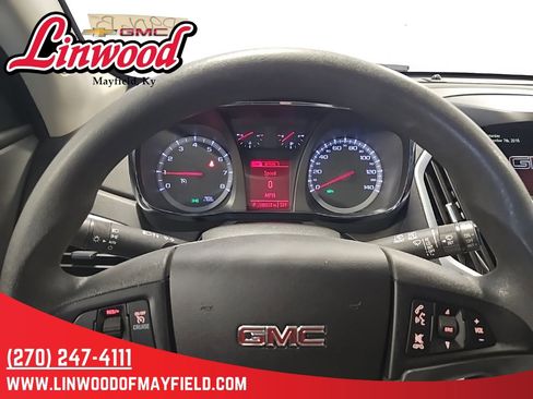 Used 2017 GMC Terrain SLE image 19