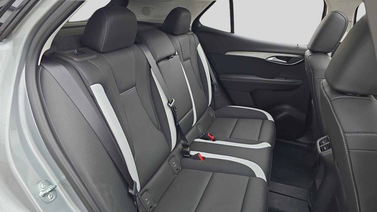 New 2026 Buick Envision Sport Touring AWD/4WD image 17