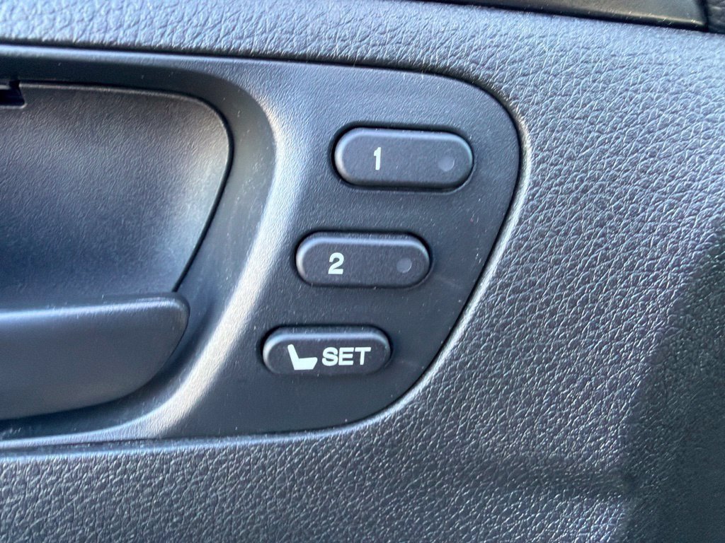 Used 2023 Honda Passport EX-L image 19