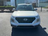 Certified 2023 Hyundai Venue SE image 2