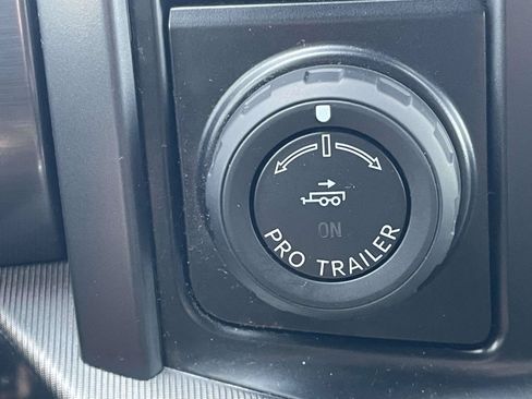 Used 2024 Ford F150 Lariat w/ FX4 Off-Road Package AWD/4WD image 25