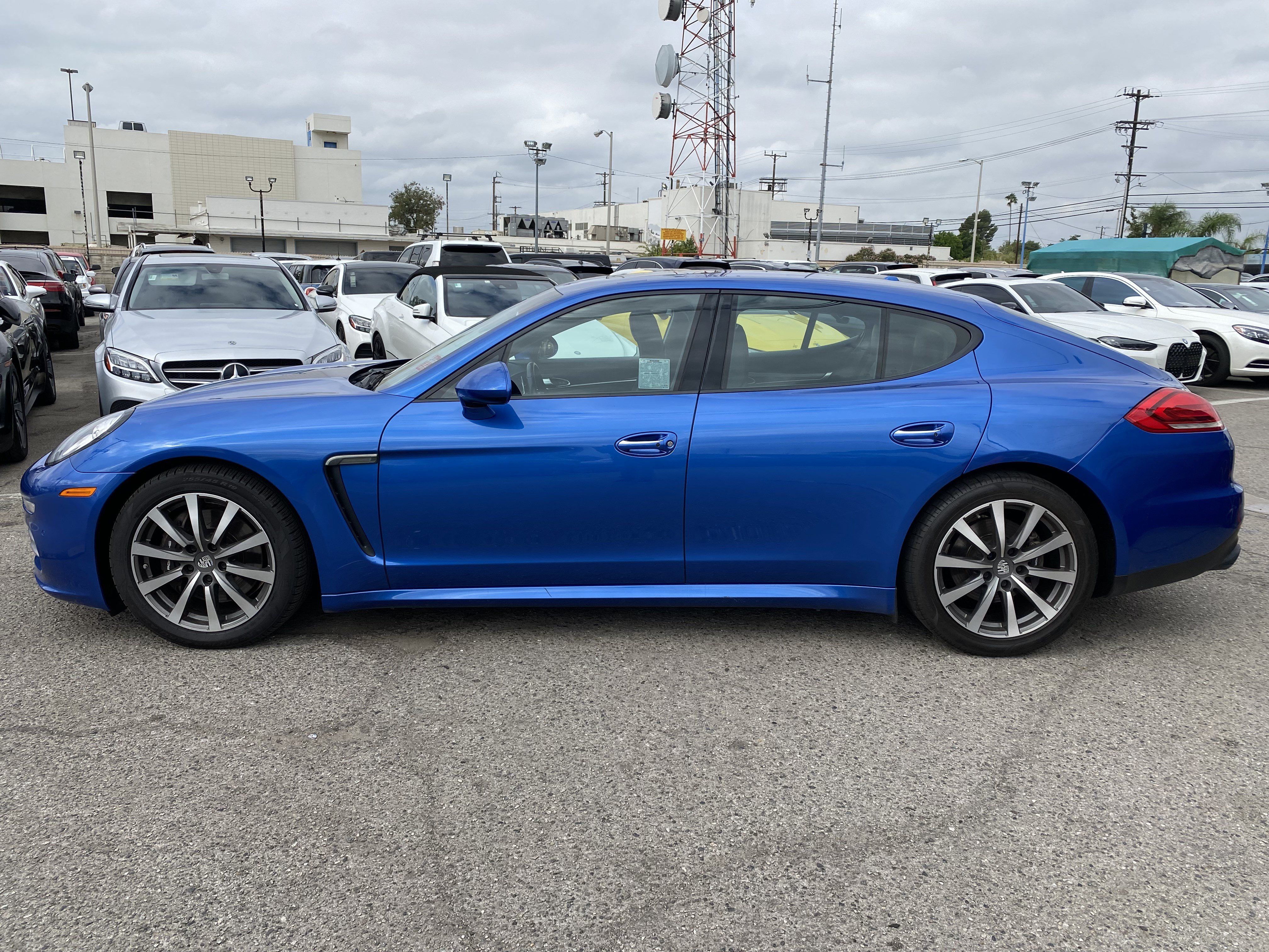 Used 2015 Porsche Panamera 4 AWD/4WD image 12