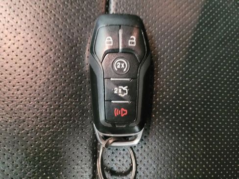 Used 2017 Ford Explorer Limited w/ Equipment Group 301A image 32