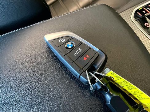 Used 2023 BMW M2 image 14