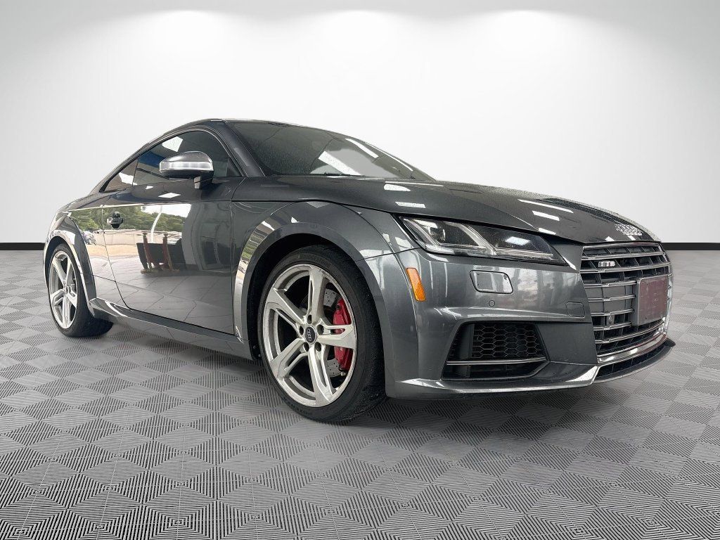 Used 2017 Audi TTS 2.0T Coupe w/ Technology Package AWD/4WD image 3
