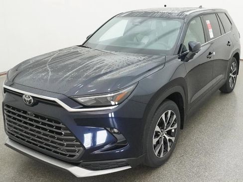 New 2026 Toyota Grand Highlander AWD Hybrid image 49