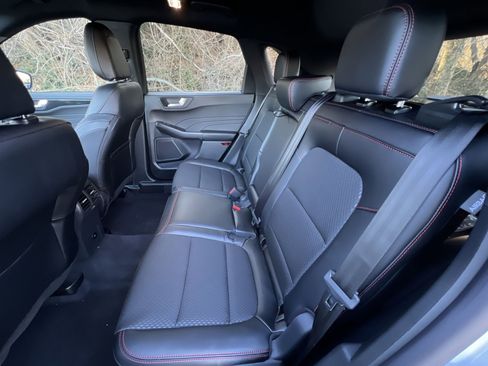 New 2026 Ford Escape ST-Line w/ Tech Pack #1 image 24