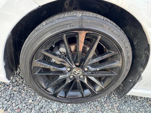 Used 2021 Toyota Camry XSE image 28