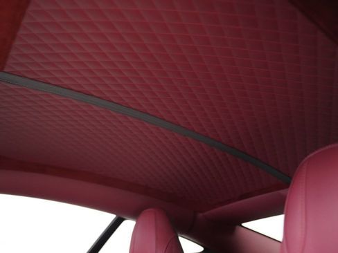 Used 2023 Aston Martin DBS Coupe image 49