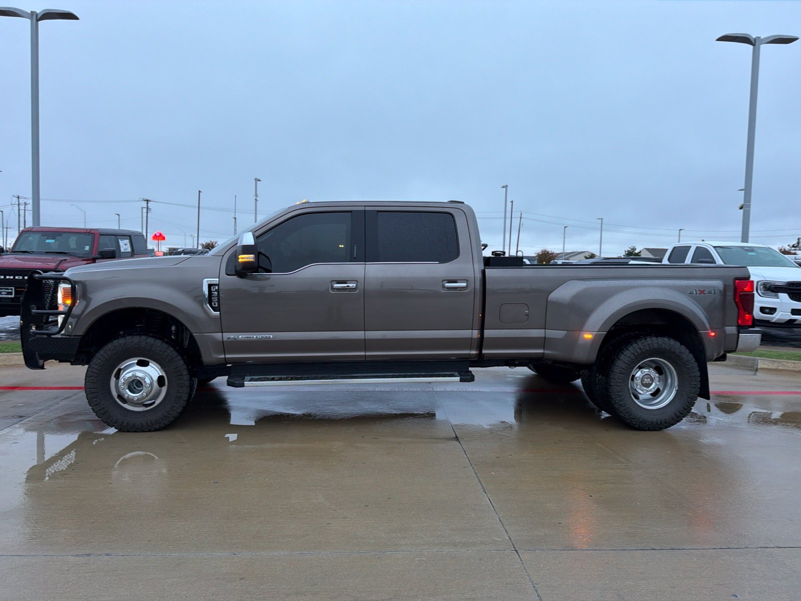 Used 2022 Ford F350 King Ranch w/ Chrome Package AWD/4WD image 3