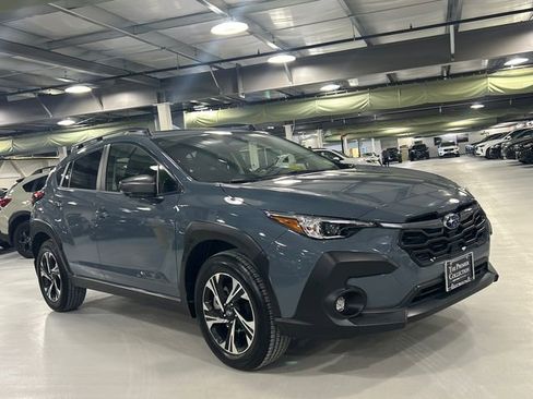 Certified 2025 Subaru Crosstrek 2.0i Premium image 1