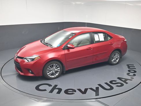 Used 2014 Toyota Corolla LE w/ Body Protection Package FWD image 20