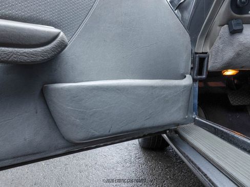 Used 1987 Mercedes-Benz 560 SL image 42